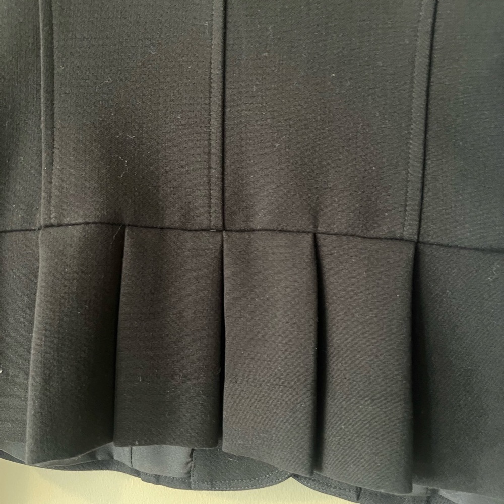 77. Joseph Ribkoff Ruffle Collar Blazer Size 8 - Picture 7 of 8